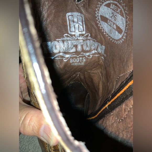 HOME TOWN BOOTS - Picture 9 of 10